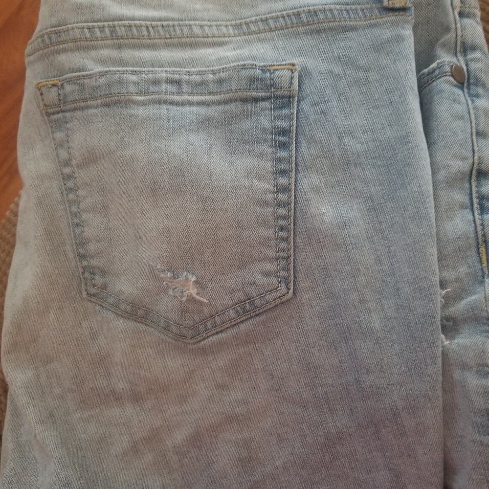 Light denim shorts